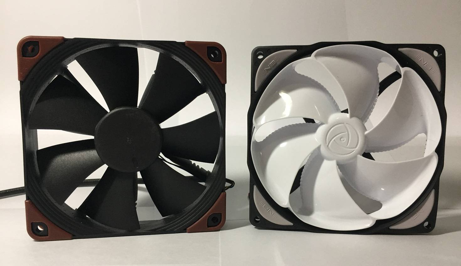 Noctua NF-F12 iPPC and Noiseblocker eLoop B12-P