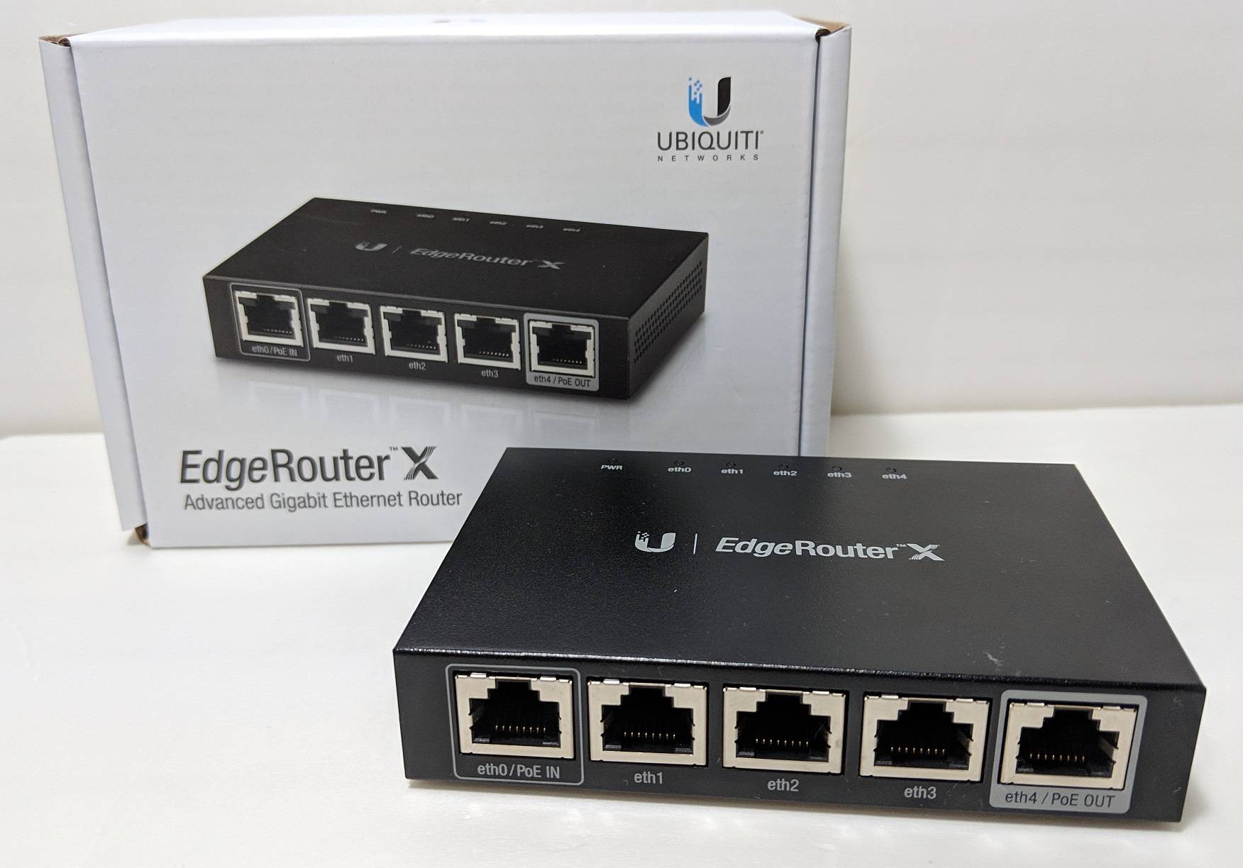 Invalidez Por nombre monitor Unboxing of Ubiquiti Networks EdgeRouter X Gigabit Ethernet Router –  UnbxTech