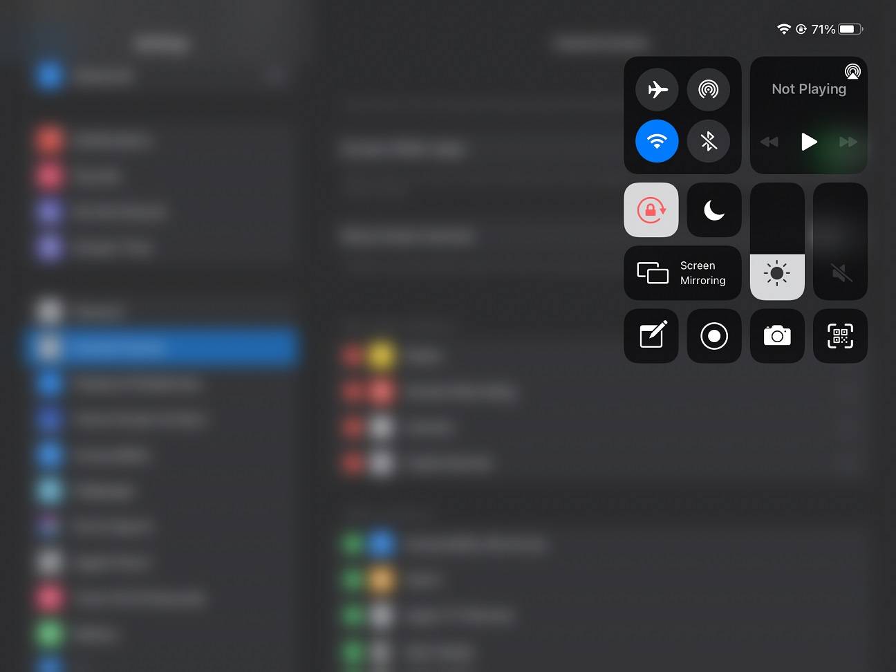 Apple iOS 14 and iPadOS 14 Control Centre