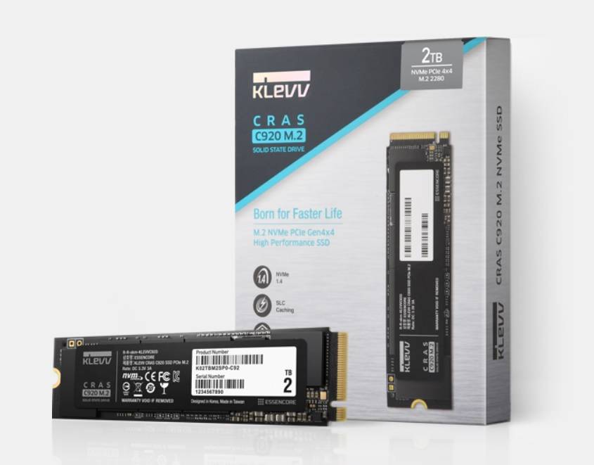 KLEVV CRAS C920 PCIe 4.0 NVMe SSD