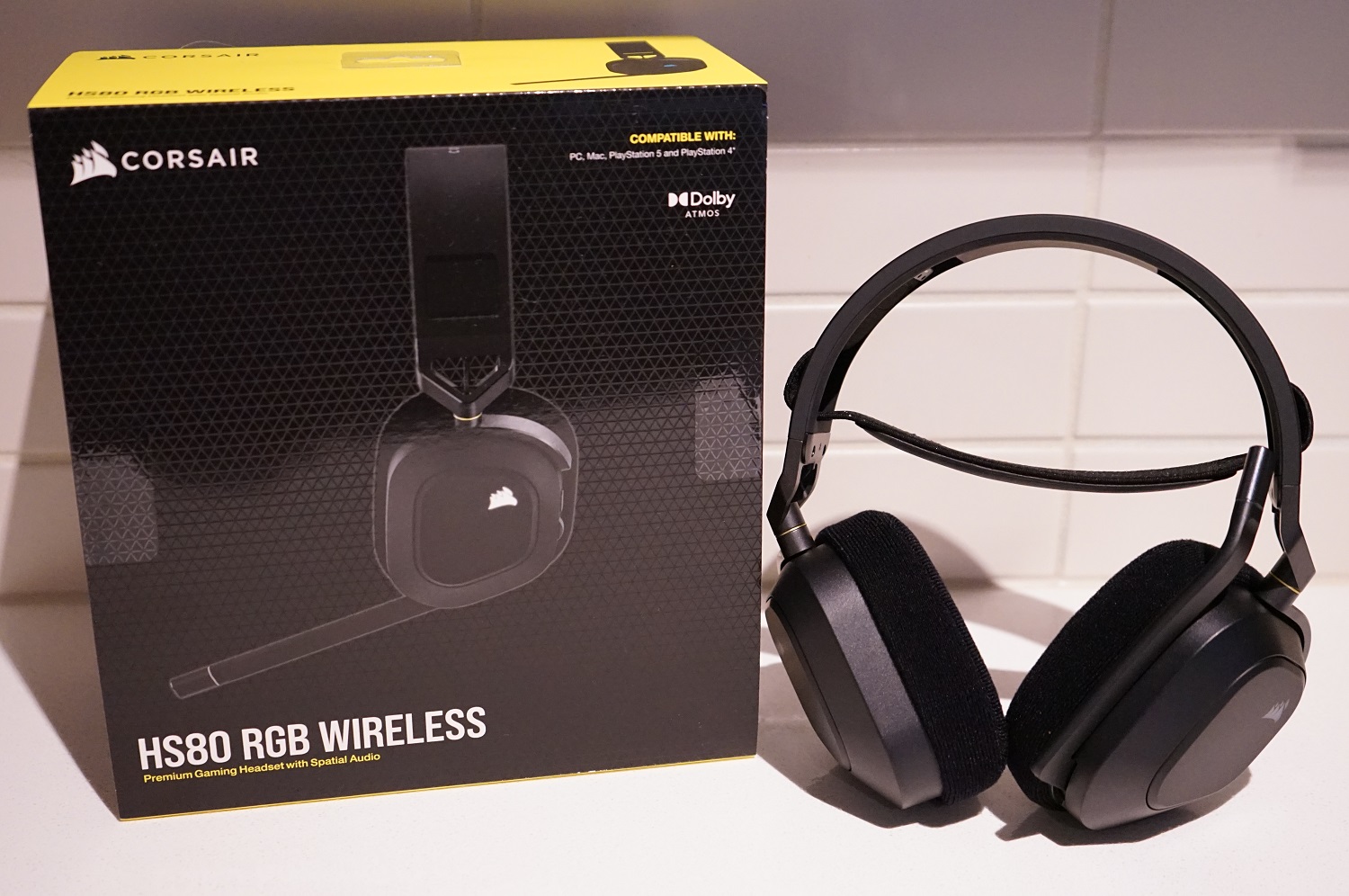 Corsair HS80 RGB Wireless Headset